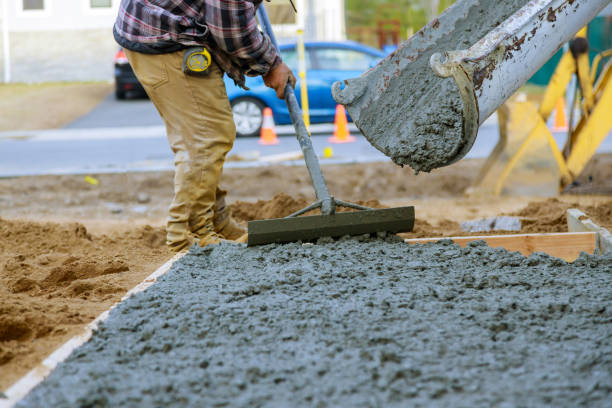 Best Concrete Flooring Contractor  in Viroqua, WI